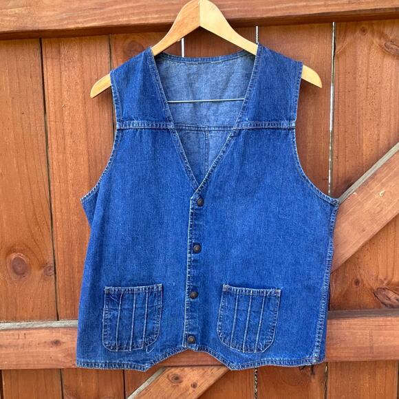 Vintage Levi's Womens Denim Western Vest Button Front Blue Sleeveless M - Picture 2 of 8